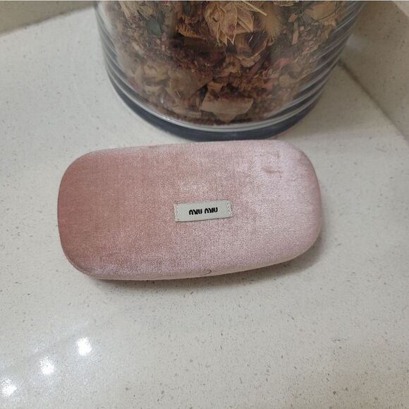 MiuMiu sunglasses case - Picture 1 of 7